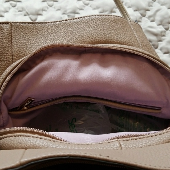 Gussaci Collection Handbag - Picture 3 of 8